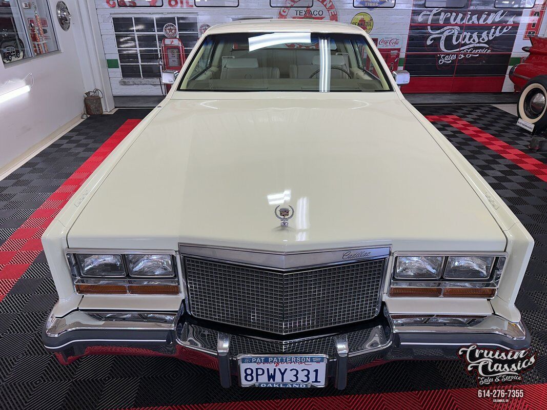 Cadillac-Eldorado-1981-Gold-Yellow-48084-6