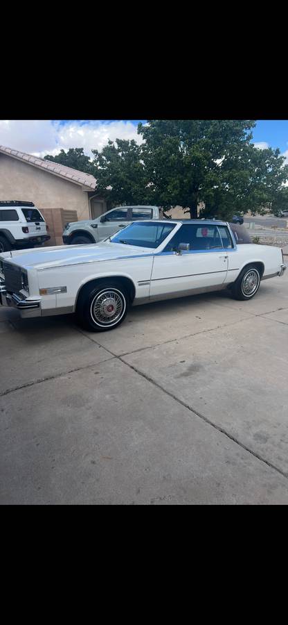 Cadillac-Eldorado-1983-123919-9