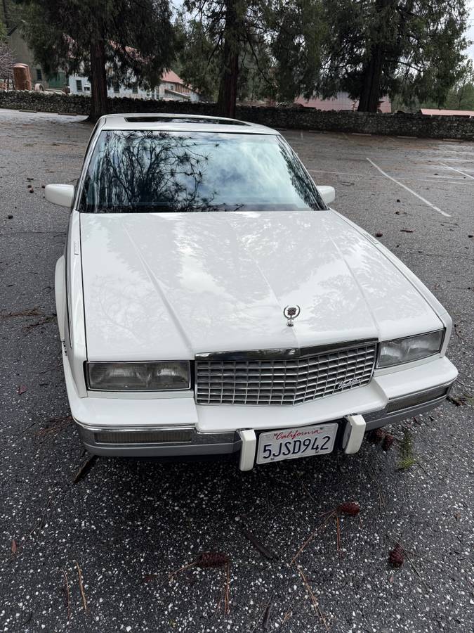 Cadillac-Eldorado-1988-white-202986-2