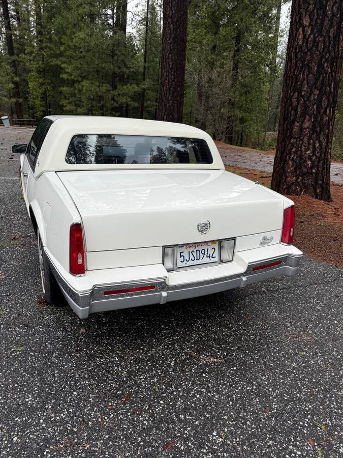 Cadillac-Eldorado-1988-white-202986-3