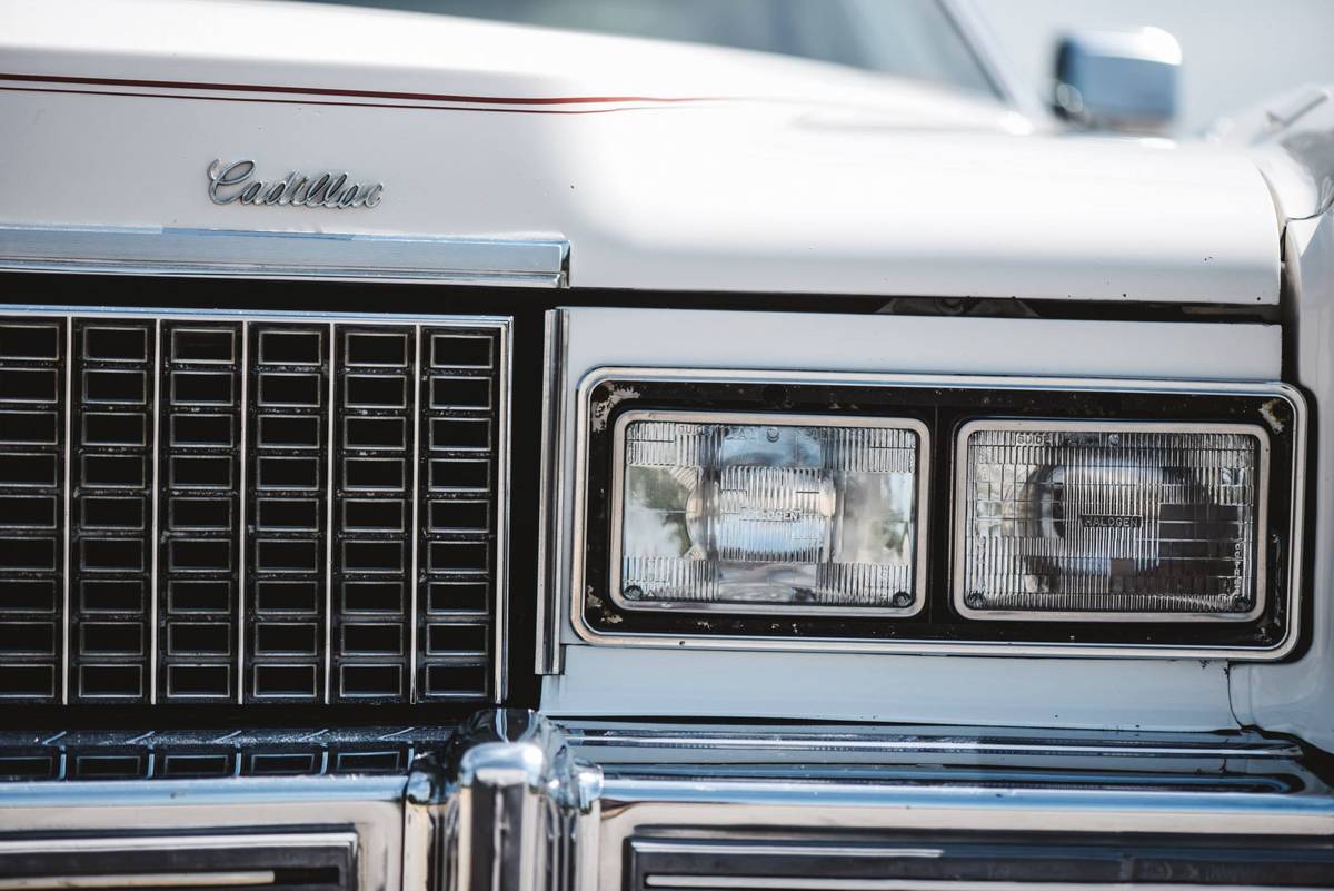 Cadillac-Eldorado-convertible-1976-white-157715-5