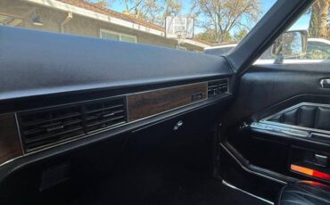 Cadillac-Fleetwood-75-1969-black-144841-13