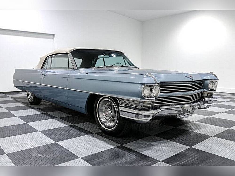 Cadillac-Series-62-1964-blue-123150-11