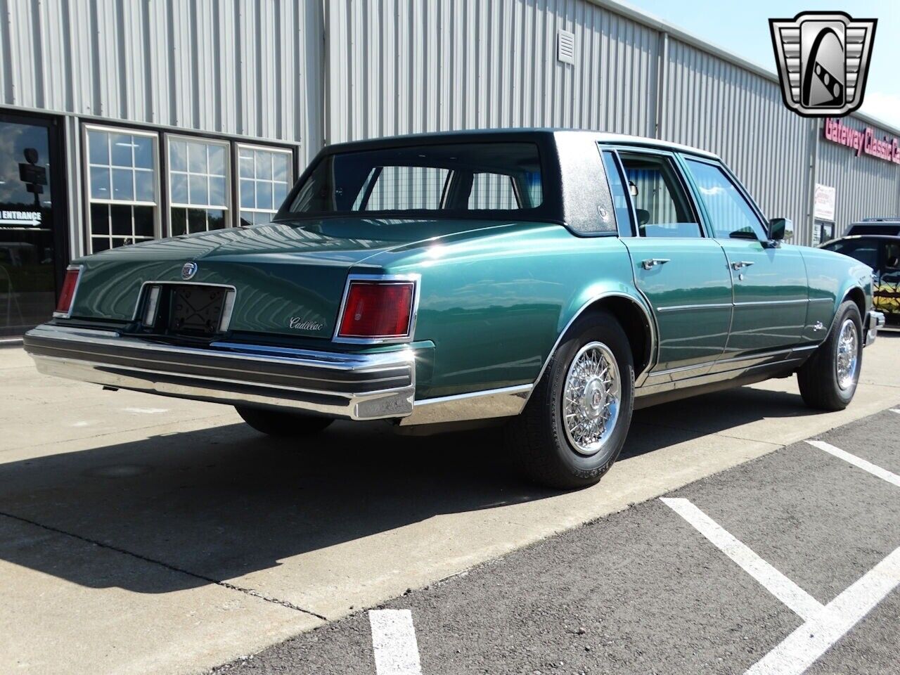 Cadillac-Seville-1977-Green-Green-125720-7