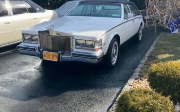 Cadillac-Seville-1985-white-116610-5