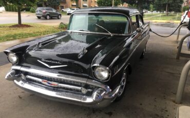 Chevrolet-210-1957-black-103802-3