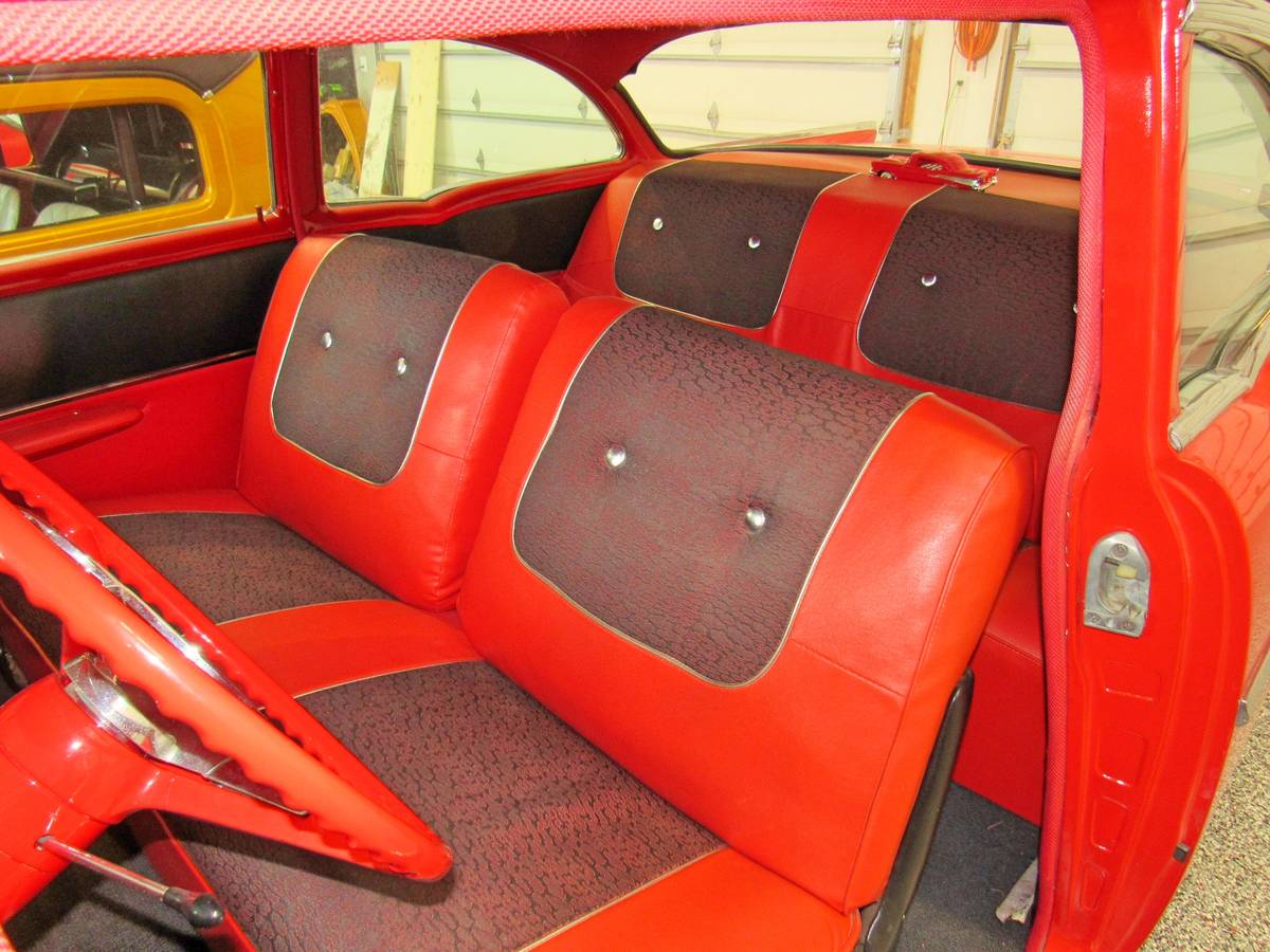 Chevrolet-210-1957-red-127138-3