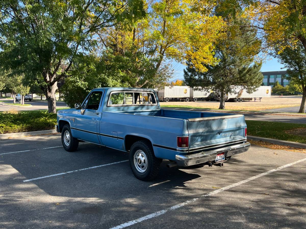 Chevrolet-2500-1982-blue-101594-3