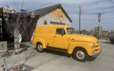 Chevrolet-3100-panel-1955-yellow-109435-4