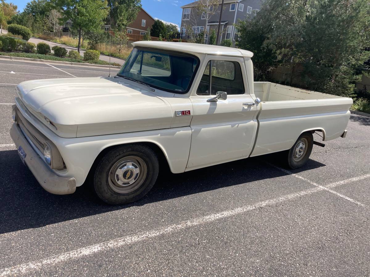 Chevrolet-C-10-1965-175822-2