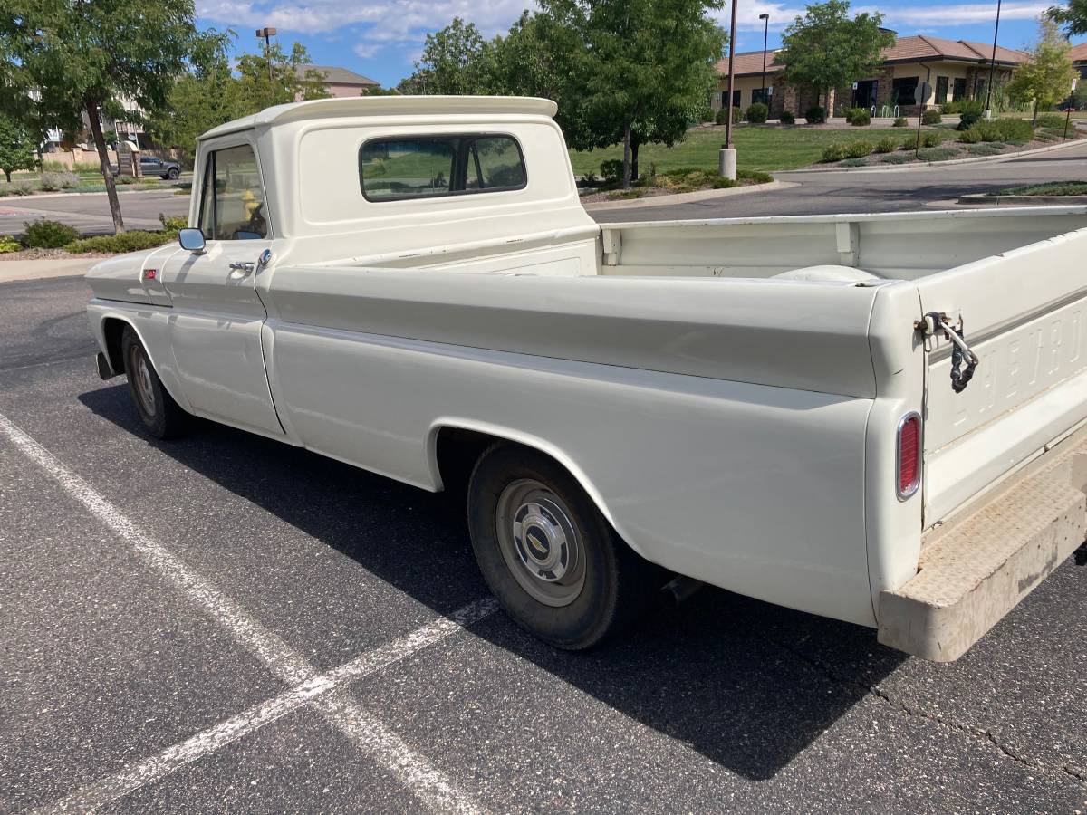 Chevrolet-C-10-1965-175822-3