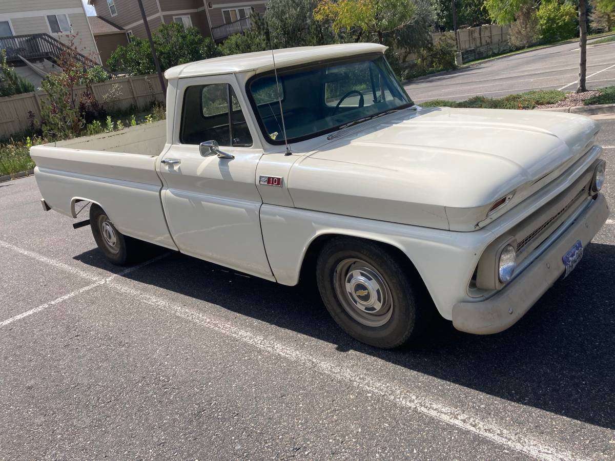 Chevrolet-C-10-1965-175822-5