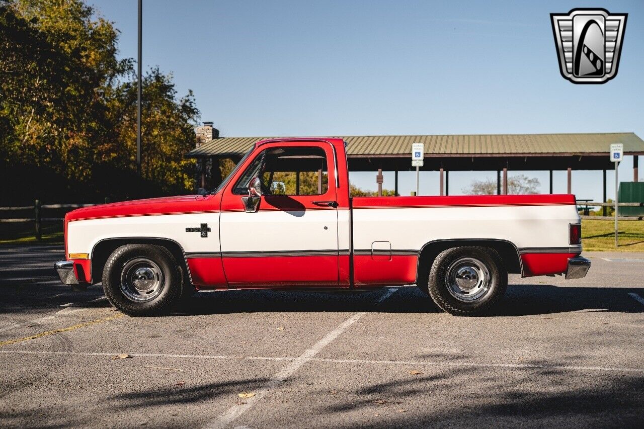 Chevrolet-C-10-Pickup-1986-Red-Red-21055-3