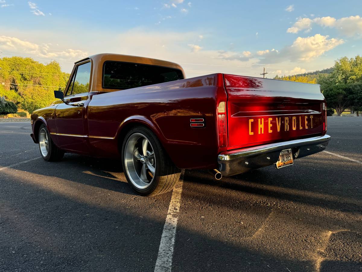 Chevrolet-C10-1970-109435-2