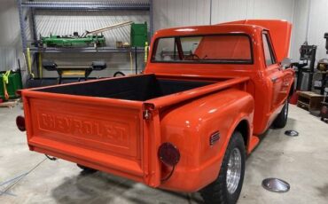 Chevrolet-C10-1970-orange-27359-4