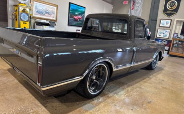 Chevrolet-C10-Pickup-1968-Brown-Brown-483-3