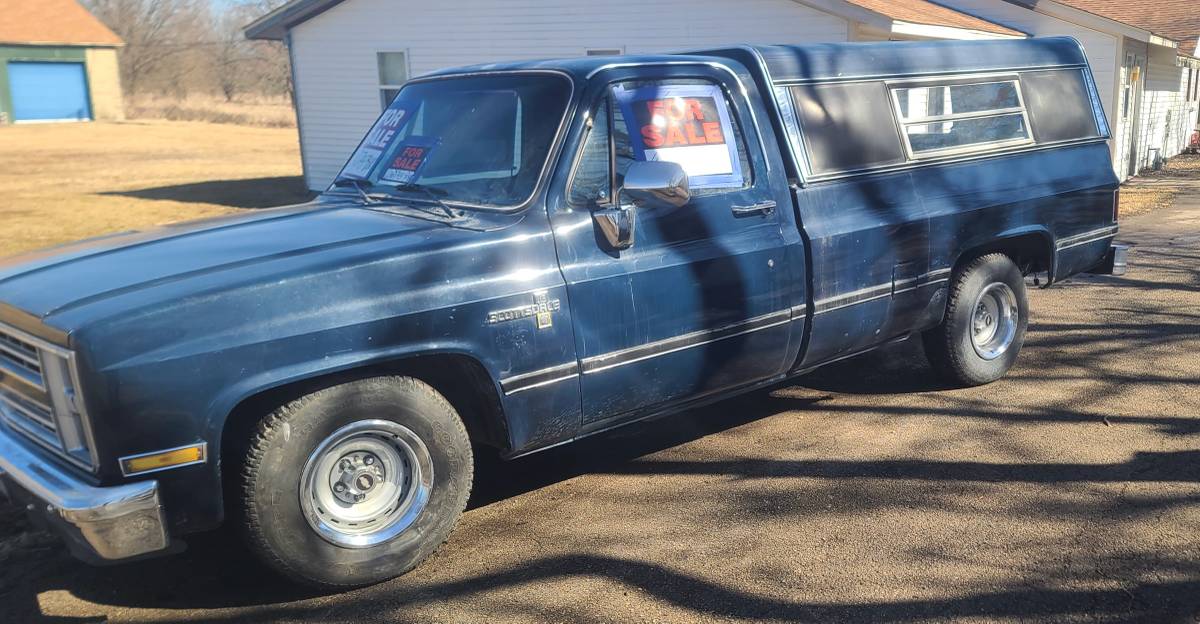 Chevrolet-C10-lwb-pickup-scottsdale-1986-blue-186683-1