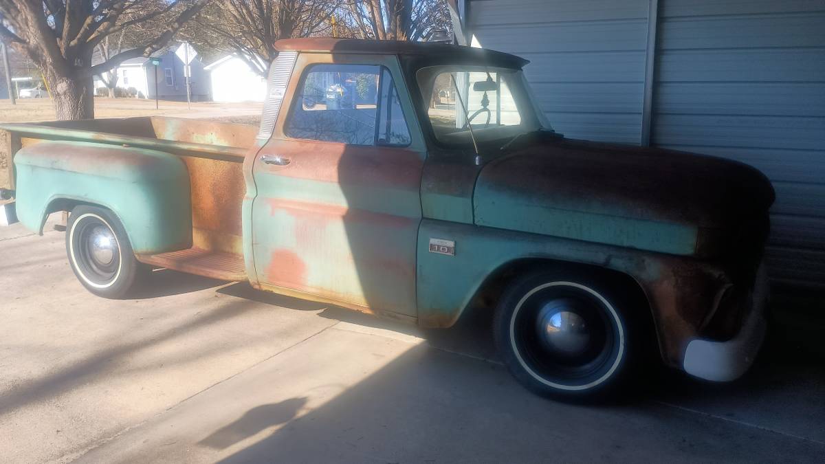 Chevrolet-C10-pickup-1966-249448-21