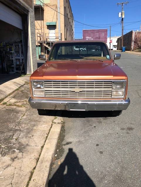 Chevrolet-C10-pickup-1984-64374-5