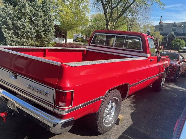 Chevrolet-C10-pickup-1987-red-1788-2