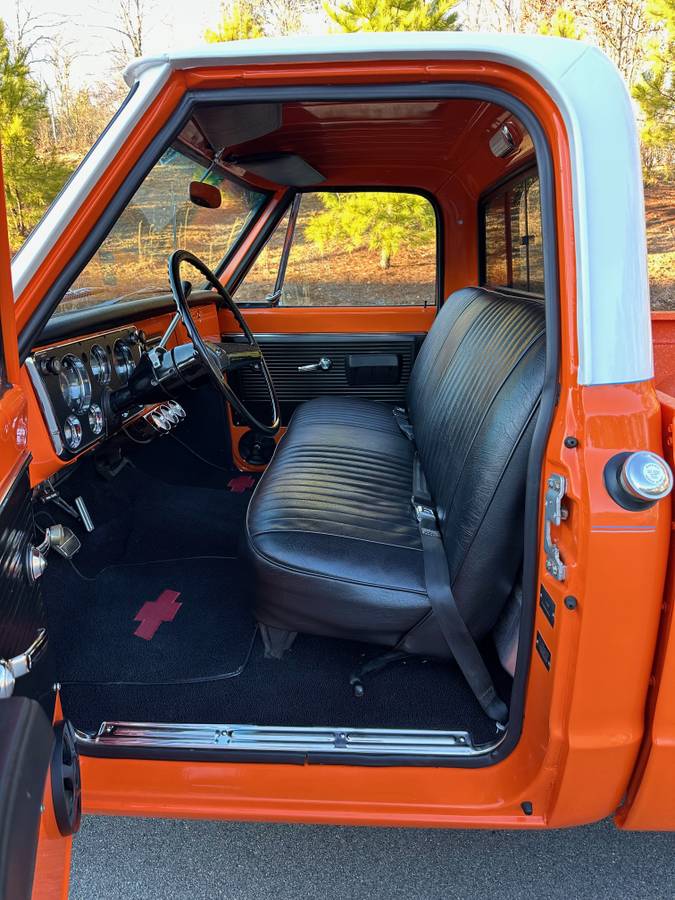 Chevrolet-C10-swb-1969-orange-1609-11