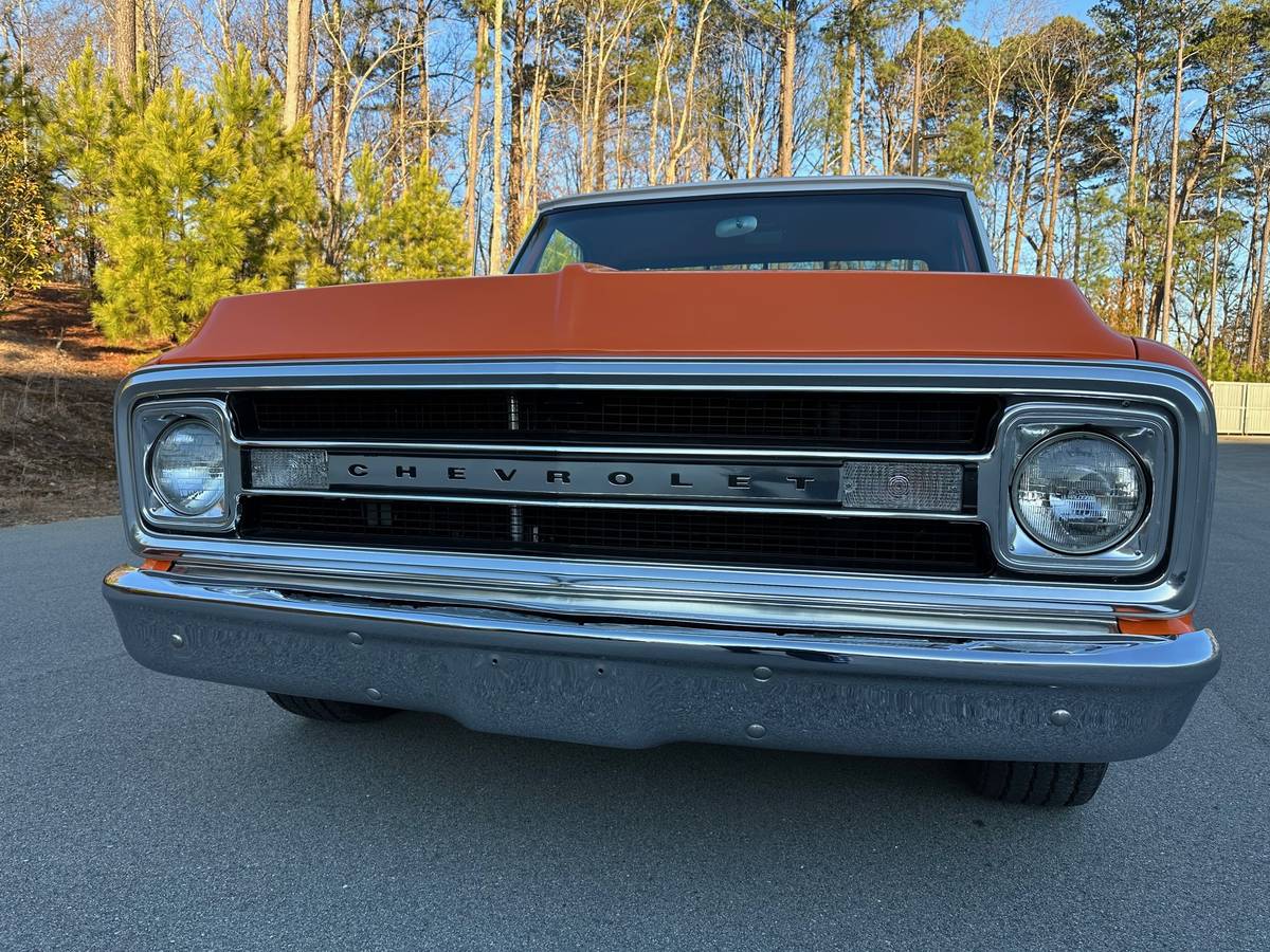 Chevrolet-C10-swb-1969-orange-1609-23