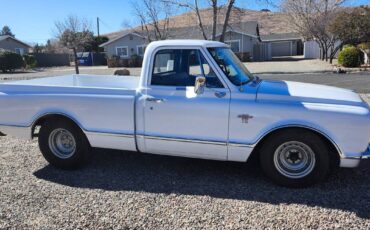 Chevrolet-C10-truck-1967-white-8047-10