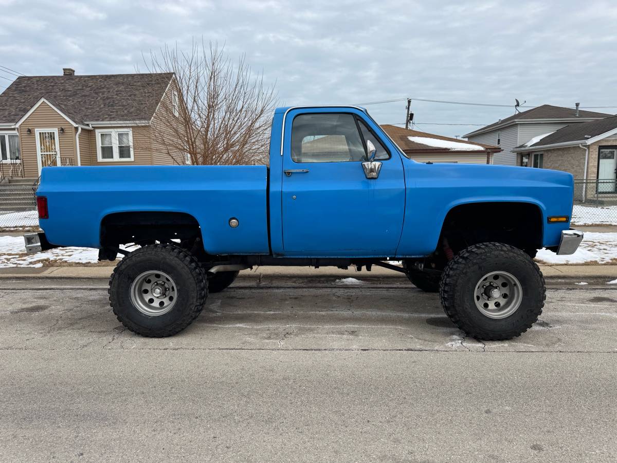 Chevrolet-C10-truck-1988-blue-225308-4