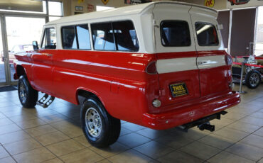 Chevrolet-CK-10-Suburban-1965-Red-Gray-81299-3