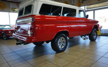 Chevrolet-CK-10-Suburban-1965-Red-Gray-81299-6