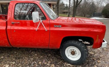 Chevrolet-CK-Pickup-2500-Pickup-1974-Red-Tan-22531-1