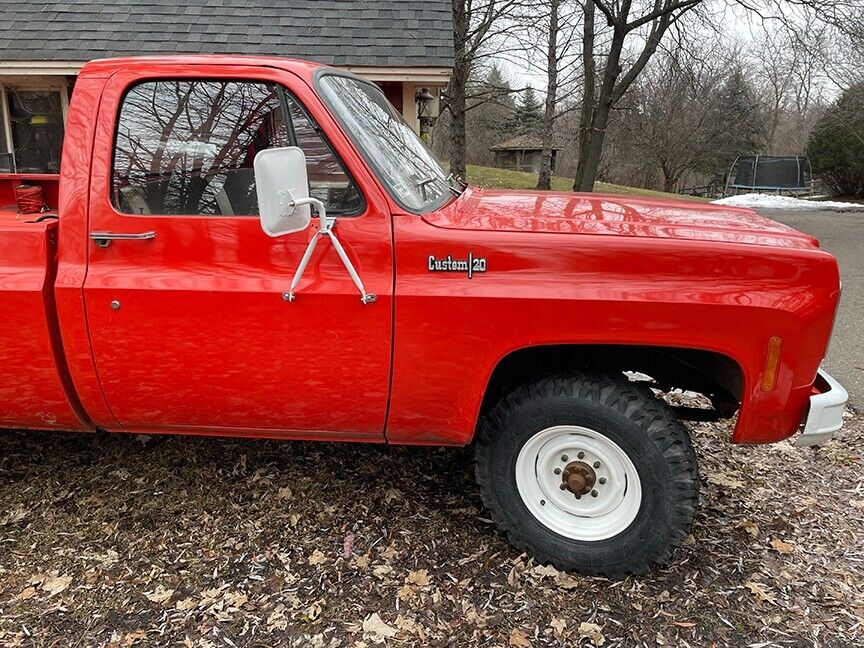 Chevrolet-CK-Pickup-2500-Pickup-1974-Red-Tan-22531-1