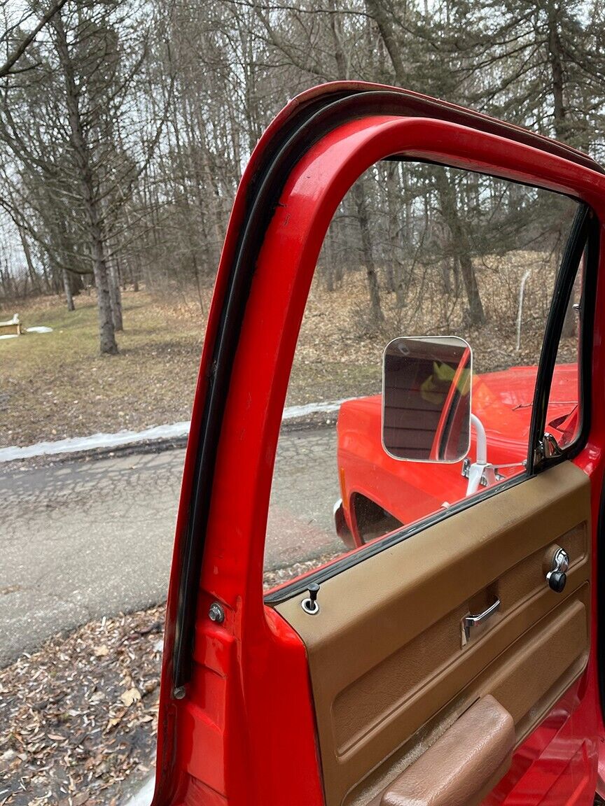 Chevrolet-CK-Pickup-2500-Pickup-1974-Red-Tan-22531-14