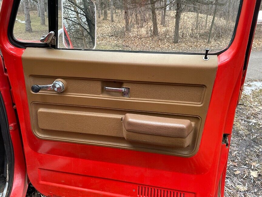 Chevrolet-CK-Pickup-2500-Pickup-1974-Red-Tan-22531-28