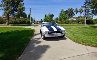 Chevrolet-Camaro-1968-white-72420-4