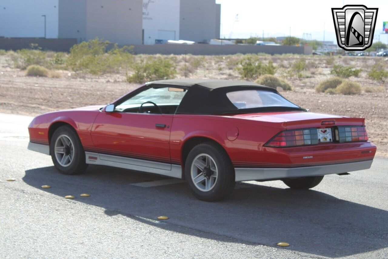 Chevrolet-Camaro-1987-Red-Red-18892-6