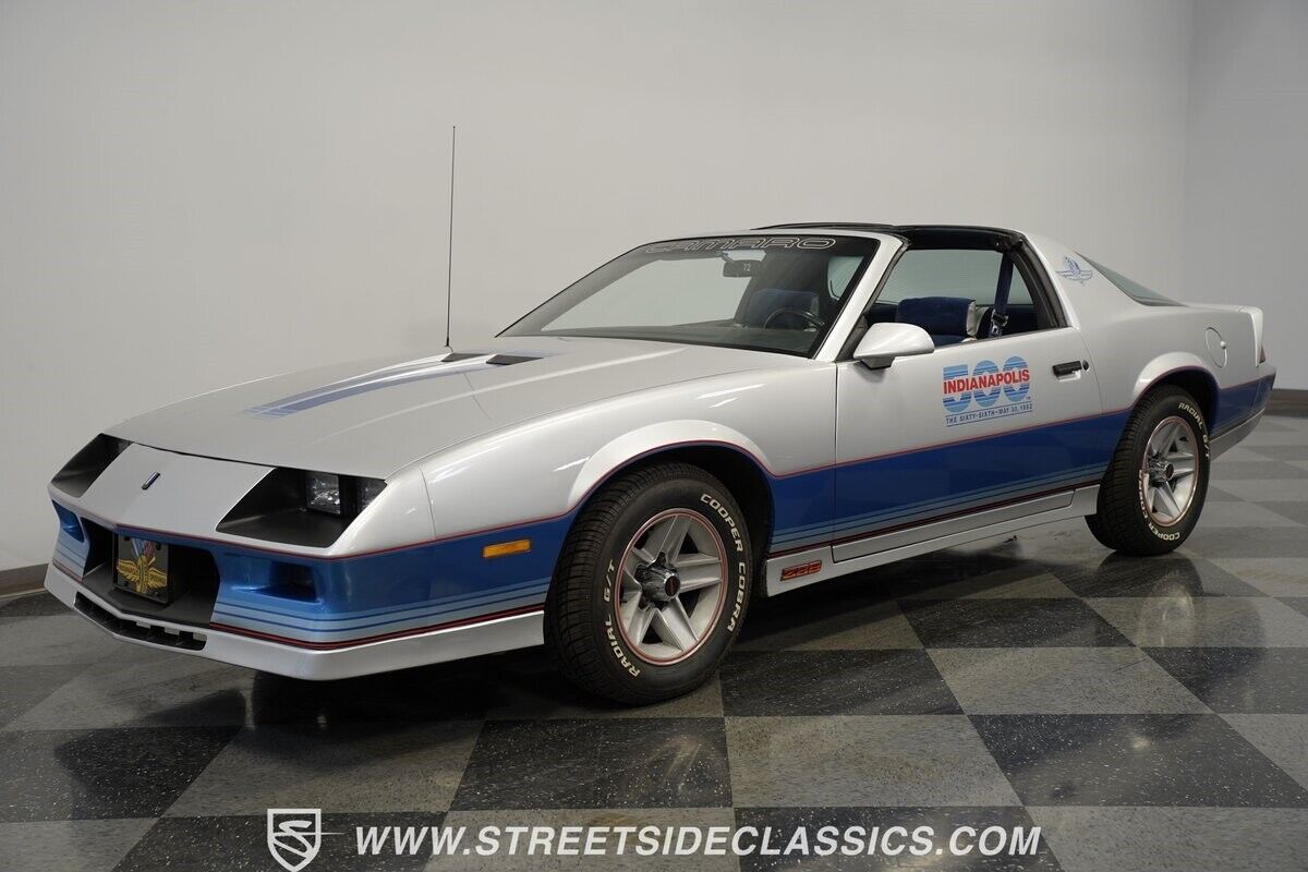 Chevrolet-Camaro-Coupe-1982-Silver-Blue-78296-5