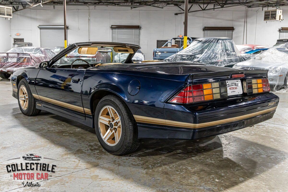 Chevrolet-Camaro-Coupe-1987-Blue-Tan-101685-11