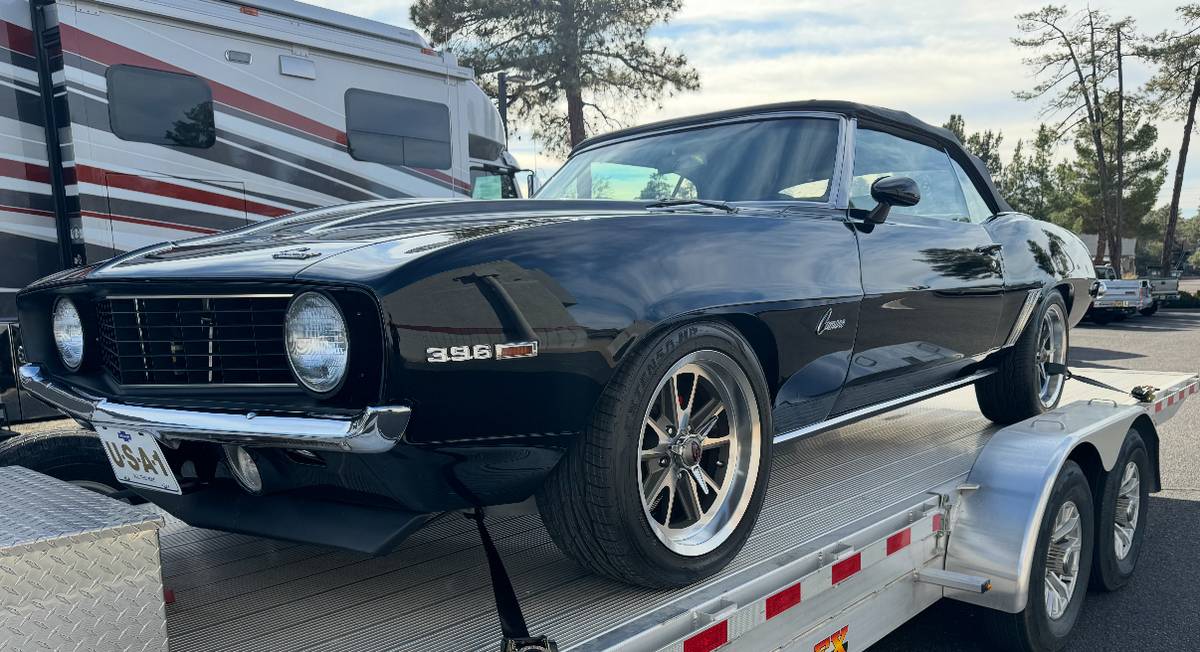 Chevrolet-Camaro-convertible-1969-black-2