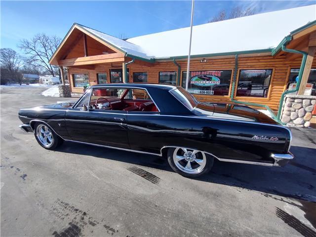 Chevrolet-Chevelle-1964-Black-Red-152094-17