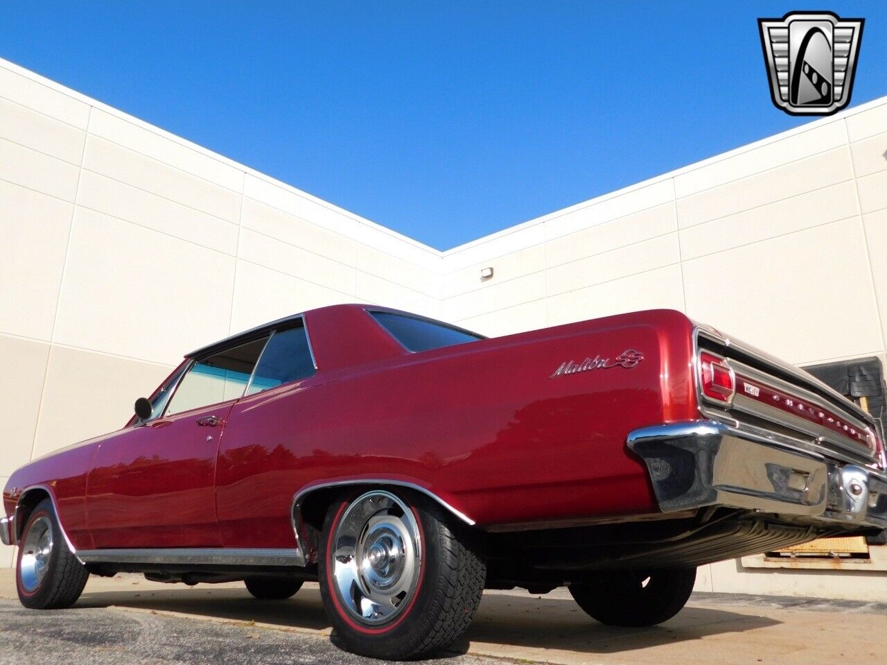 Chevrolet-Chevelle-1965-Red-Gold-92935-9