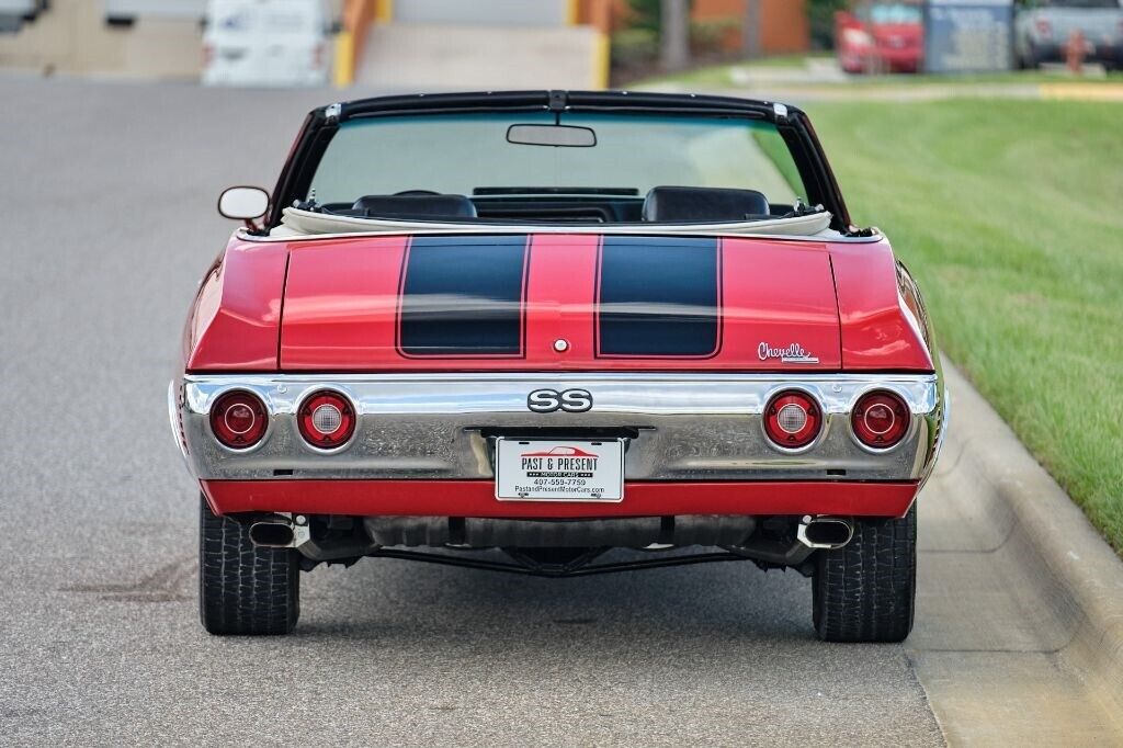 Chevrolet-Chevelle-1972-Red-Black-158215-4