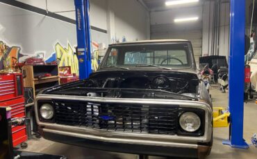 Chevrolet-Cheyenne-c20-1972-brown-32-2