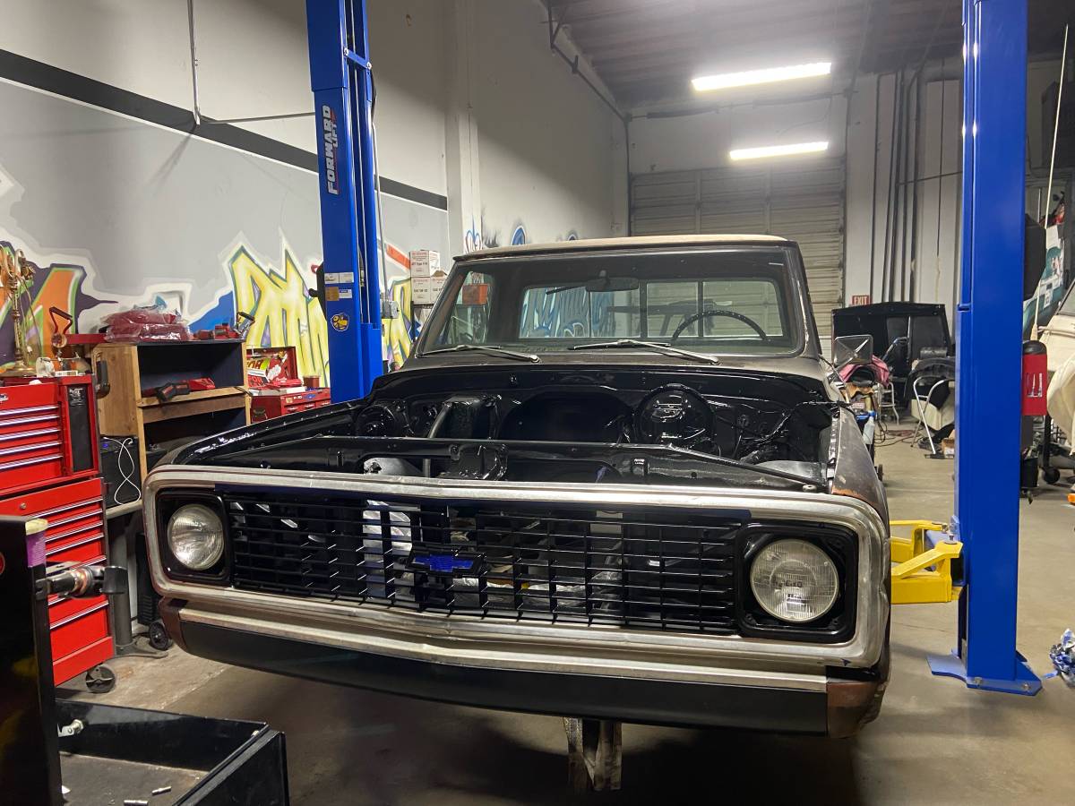 Chevrolet-Cheyenne-c20-1972-brown-32-2