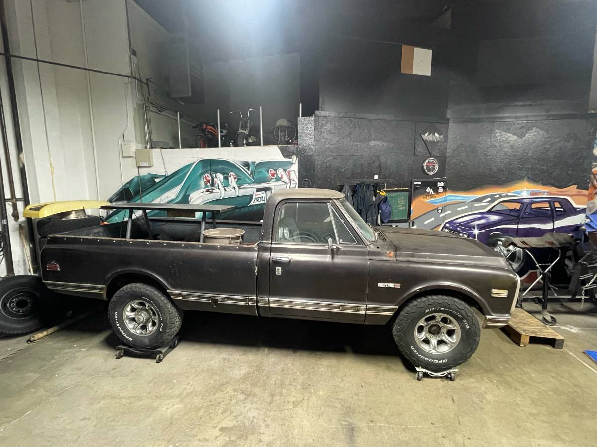 Chevrolet-Cheyenne-c20-1972-brown-32-4