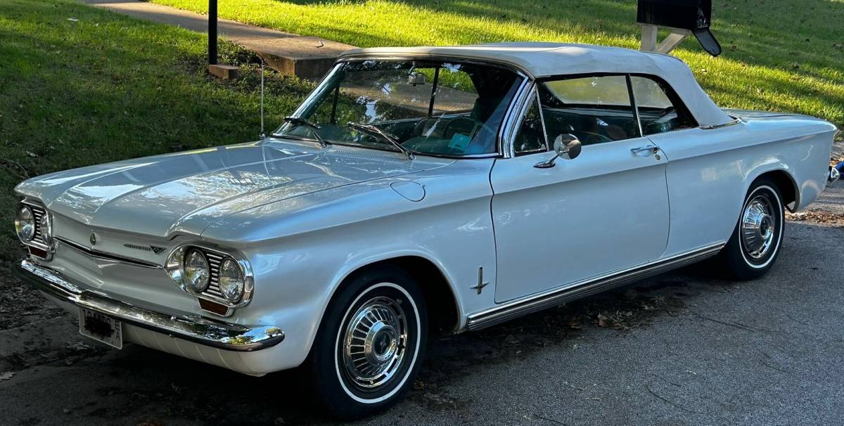 Chevrolet-Corvair-monza-900-convertible-1963-white-128754