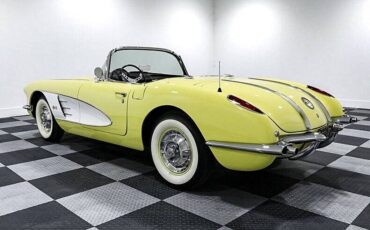 Chevrolet-Corvette-1958-yellow-107116-1