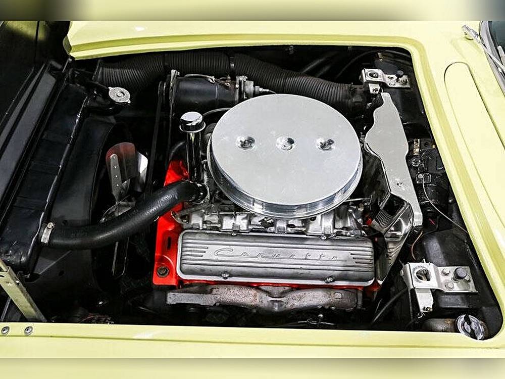 Chevrolet-Corvette-1958-yellow-107116-12