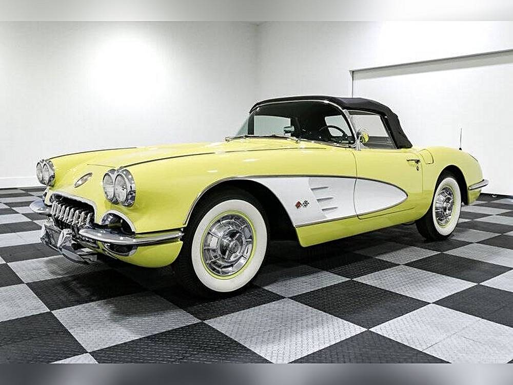 Chevrolet-Corvette-1958-yellow-107116-22