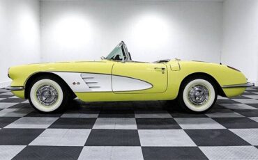 Chevrolet-Corvette-1958-yellow-107116-23